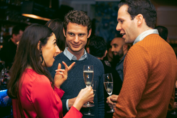 The Inner Circle - Meet inspiring single professionals